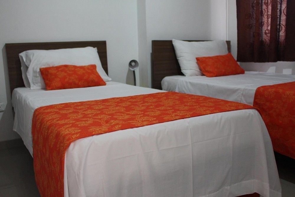 Ayenda 1501 Metropolitana Plaza Hotel Bucaramanga Exterior photo