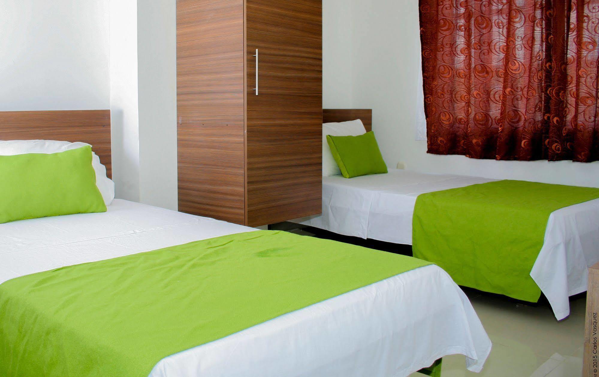 Ayenda 1501 Metropolitana Plaza Hotel Bucaramanga Exterior photo